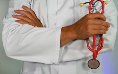 Why Your Cancer Care Team Needs A Naturopathic Doctor